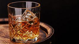Le bottiglie d’alluminio renderanno il whisky più sostenibile?
