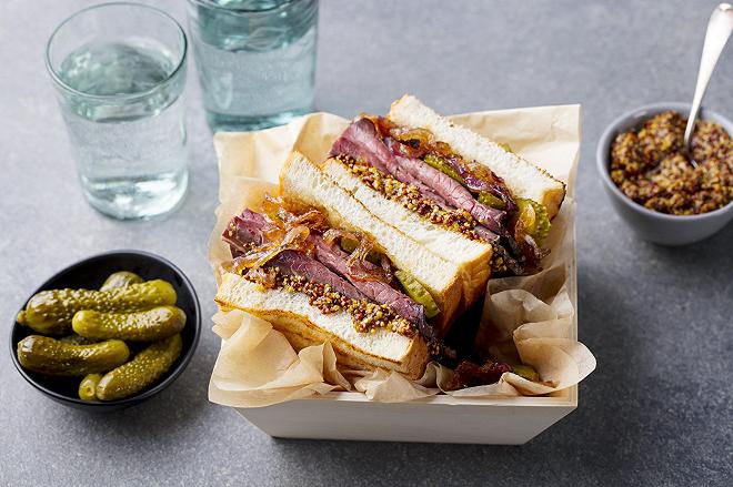 pastrami panino