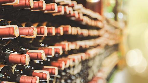 Perché i numeri del report Cantina Italia dovrebbero preoccupare il vino italiano