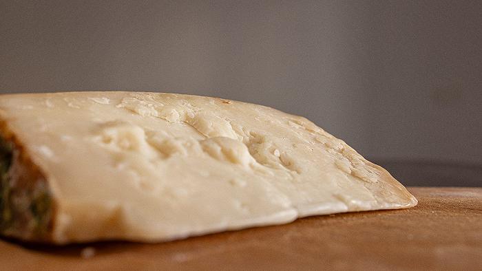 Cos’è il Fiore Sardo DOP e cosa cambia rispetto al Pecorino sardo