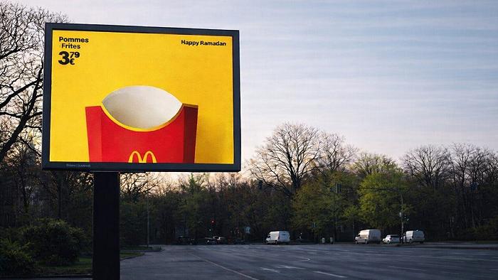 La geniale pubblicità fotosensibile di McDonald’s che in Italia non potrebbe mai funzionare