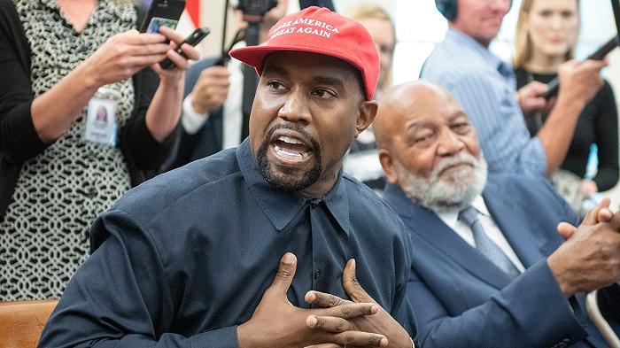 Pepsi che abbandona il festival con Kanye West e diventa un caso