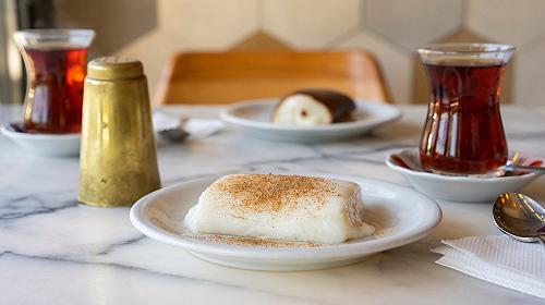 Tavuk Göğsü: com’è il dolce turco a base di petto di pollo