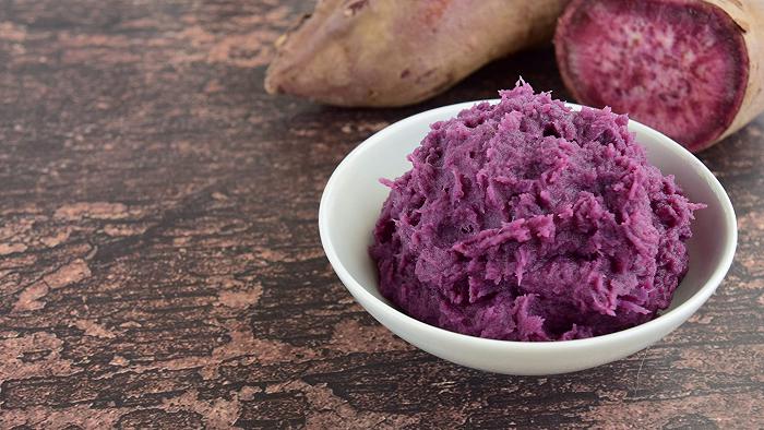 Cos’è l’ube, il tubero viola così in hype che sta finendo