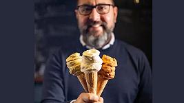 Alberto Marchetti sta per aprire un chiosco di gelati vecchio stile