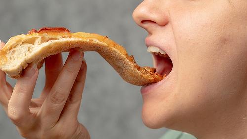 L’amidaceo “della pizza” non è il nuovo sesto gusto, ma la stampa ci ha creduto tantissimo