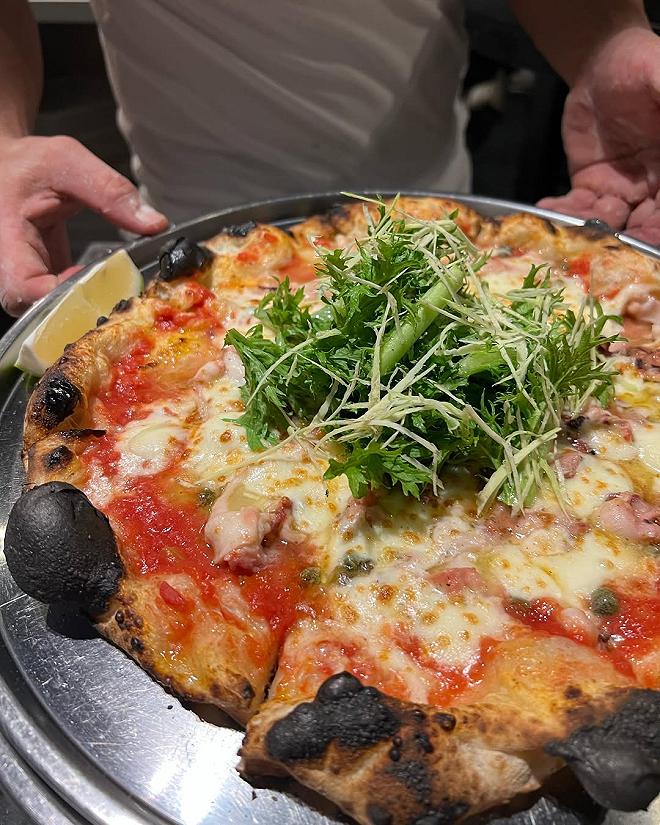 pizza tokyo style