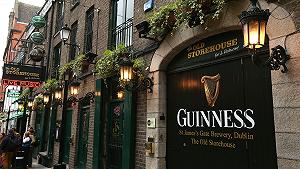 Non solo Guinness: la guerra delle “scure” in Inghilterra