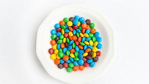 Probabilmente dovremo fare a meno delle M&Ms di colore blu