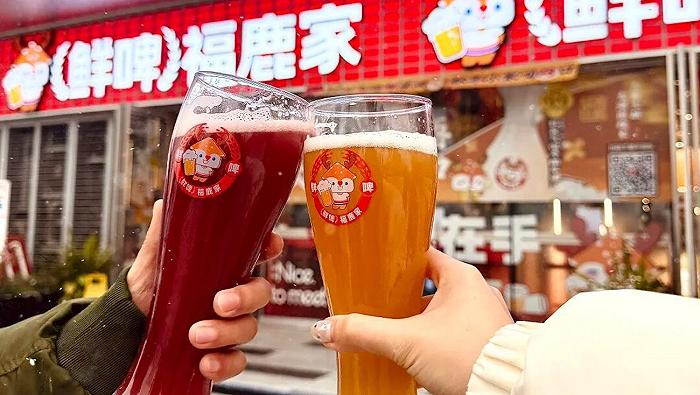 La più grande catena di fast food al mondo lancia i pub low cost