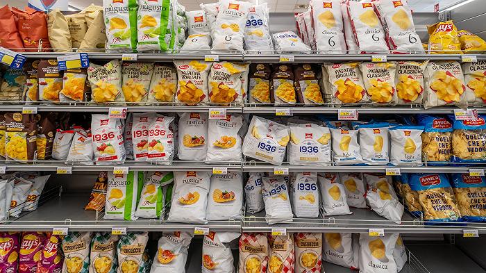 Il direttore dell’OMS dice che è ora di piantarla con le cause legali delle aziende di ultra processati