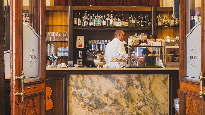 In Italia chiudono 11 bar al giorno