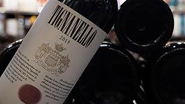 C’è una banda di pirati del vino che vuole saccheggiare le più grandi cantine italiane?