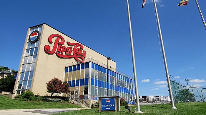 Gli americani non bevono più Pepsi, che taglia i ricavi per il prossimo anno