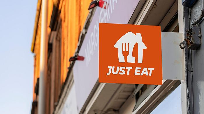 L’intelligenza artificiale ha trollato Just Eat costringendola a scusarsi