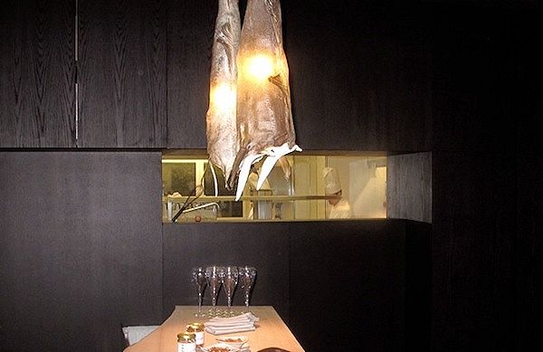L'interno del ristorante Le Calandre