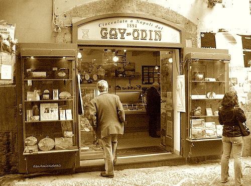 Gay Odin a Napoli
