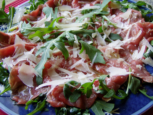 Carpaccio rucola e grana