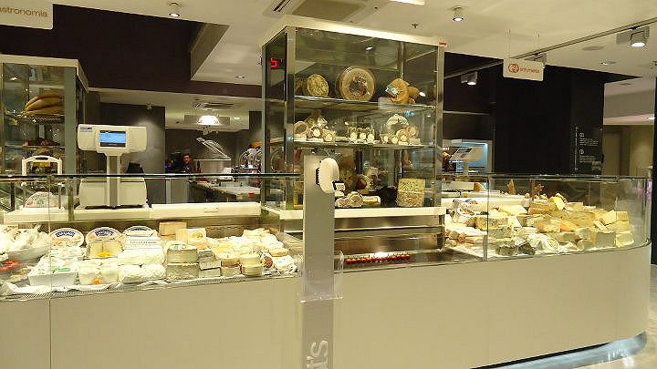 Eat's ai Grandi Magazzini Excelsior di Milano