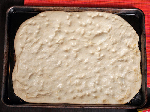 Impasto nella teglia