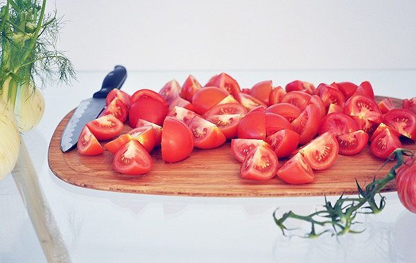 Pomodori per il sugo pomodori tagliati