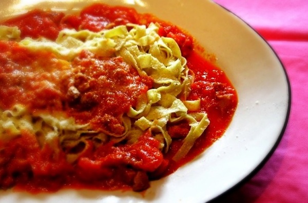 Tagliatelle al ragù