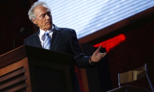 Clint Eastwood, sedia vuota