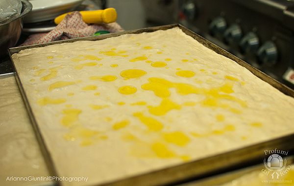 Impasto in teglia impasto, teglia