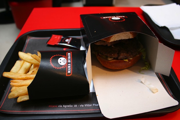 Hamburger e patatine