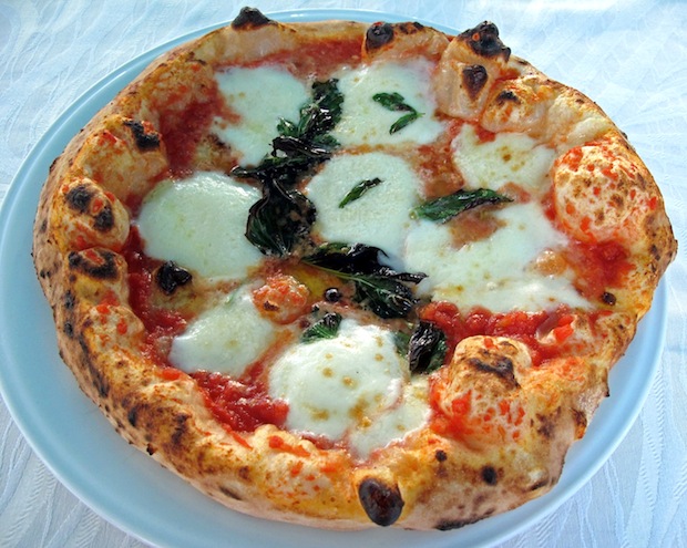 Margherita con bufala