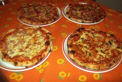 Pizza al piatto