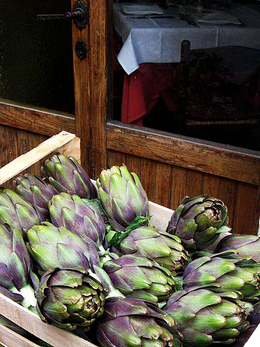 I carciofi del ristorante La Campana di Roma I carciofi del ristorante La Campana di Roma