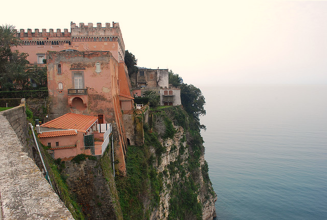 Il castello Giussi a Vico Equense