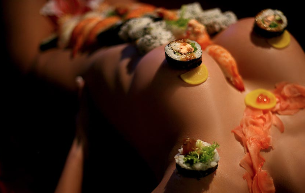 body sushi, nyotaimori, roma, yoshi