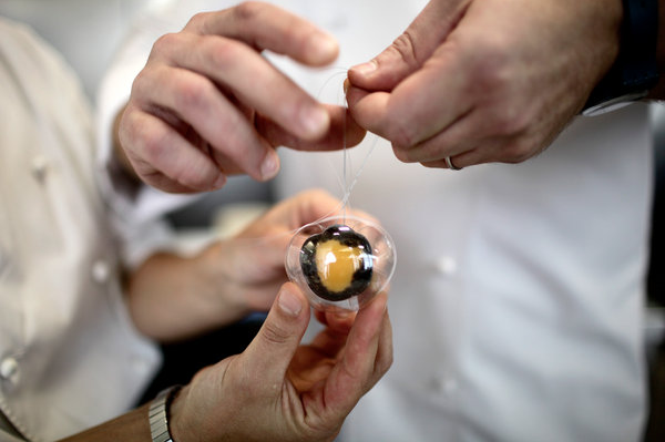 Il cyber-egg di Davide Scabin