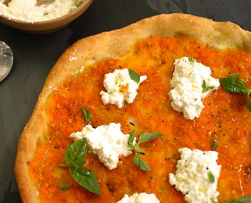 Il pomodoro sulla pizza