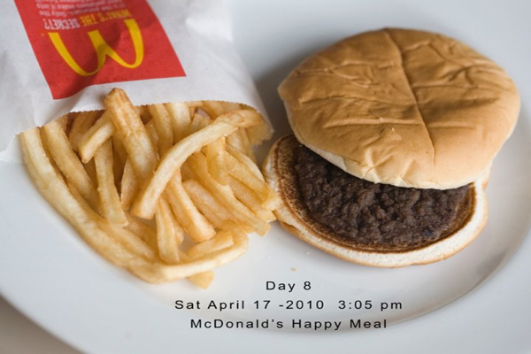 Come mai l’hamburger di McDonald’s non invecchia?