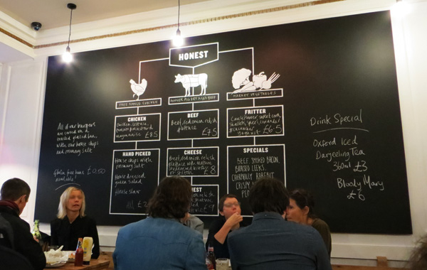 honest burger interno lavagna