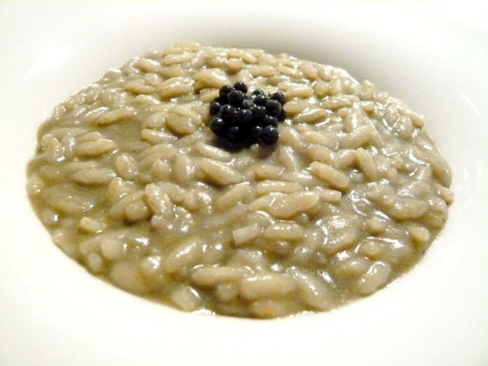 riso grigio e nero