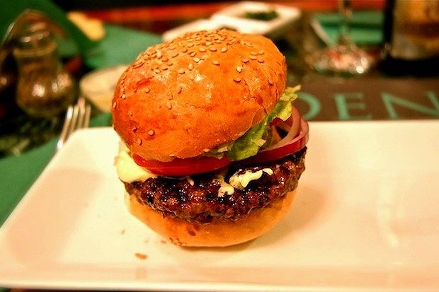 Denzel Burger