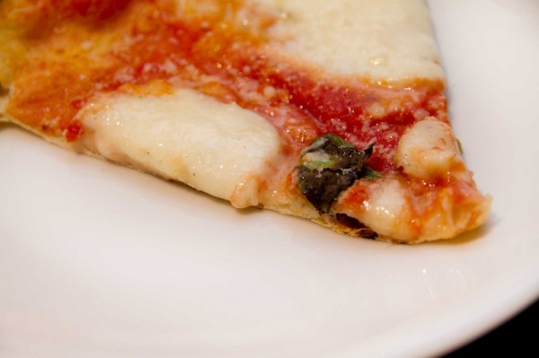pizza-supermargherita-fetta-Sforno-Roma