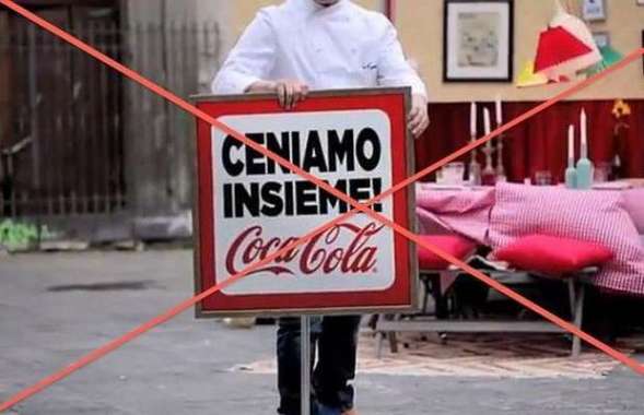 Non avete idea di come si tengano Coca Cola e cucina italiana: censurato lo spot con Simone Rugiati